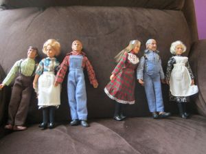 waltons familiy dolls