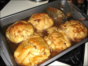 apple dumplings