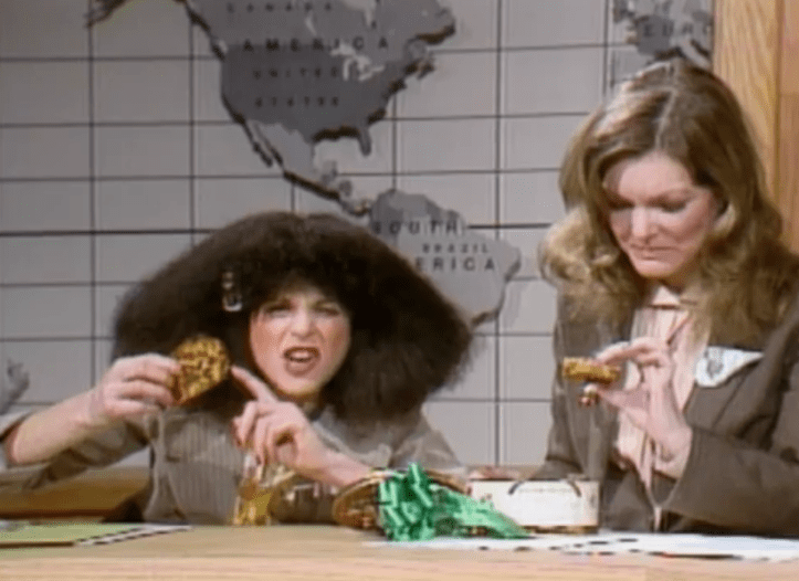 Roseanne Roseannadanna with fruitcake