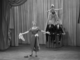 Ethel sings on Albuquerque stage